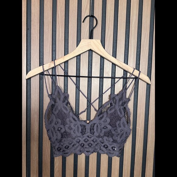 Free People Bralette Small Womens Purple Lacey Strappy Stretch Intimate - Picture 1 of 7